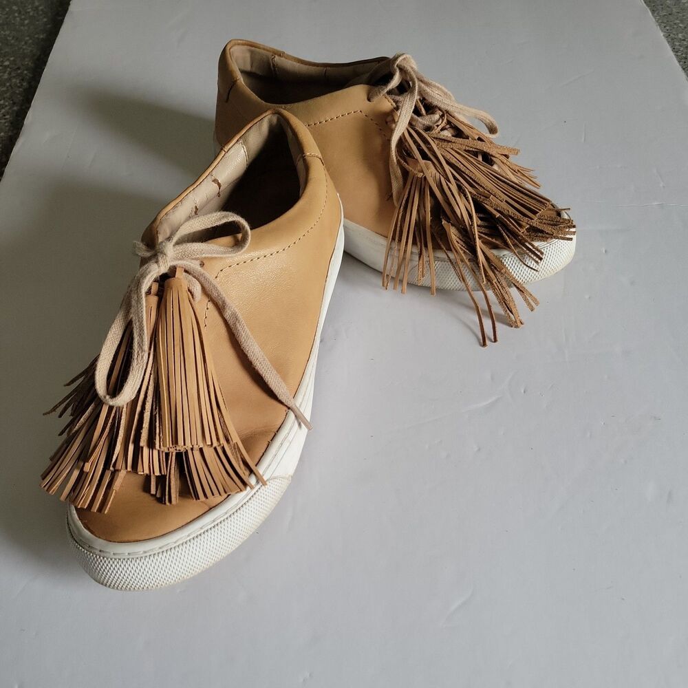 Loeffler Randall Logan Tassel Low Top Leather Sneaker sz. 7 Natural Tan Camel